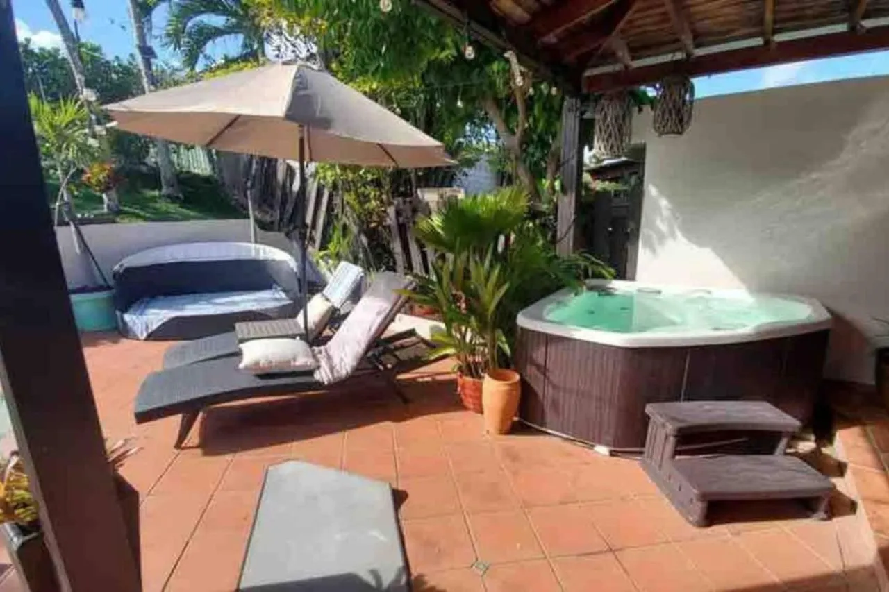 Massive 3 Bedroom With Pool And Hot Tub Playa de Guayanes Porto Rico