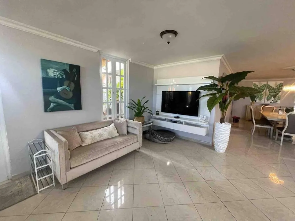 Massive 3 Bedroom With Pool And Hot Tub Playa de Guayanes 0*,