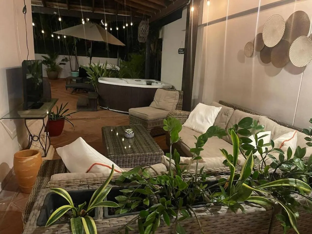 Massive 3 Bedroom With Pool And Hot Tub Playa de Guayanes 0*,  푸에르토리코