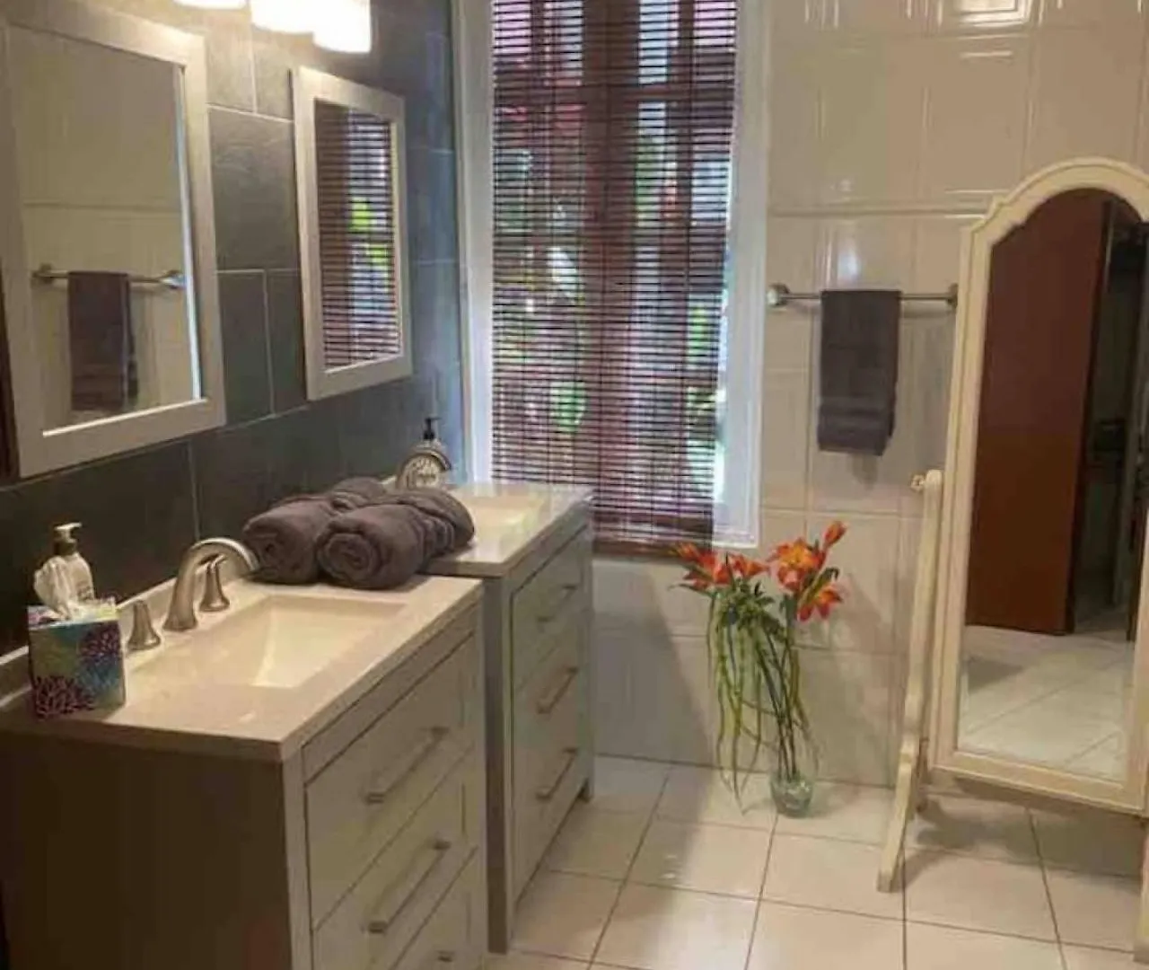 펜션 Massive 3 Bedroom With Pool And Hot Tub Playa de Guayanes